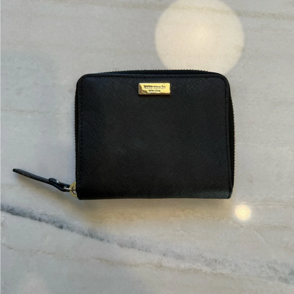 kate spade black wallet with gold plaque